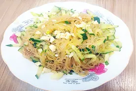 黄瓜和粉丝怎么做最好吃，教你粉丝黄瓜的做法，做出来一盘不够吃