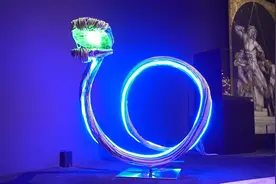 宝格丽灵蛇传奇中国首展：天辰时代携中国艺术家打造灵蛇意象视频封面
