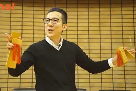 这个日本人京腔太正宗，会打快板说相声，说还是想留在北京