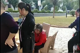 东莞老年人的生活视频封面