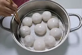 东北人做粘豆包就这点儿秘密！