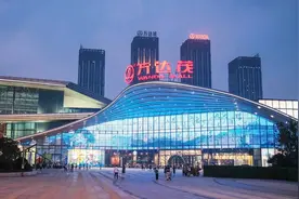 合肥万达茂早已改成融创茂，难道是发生了什么？视频封面