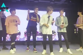 熊艺文舞蹈组，现场跳起舞蹈，跳舞都带风的BOY！视频封面