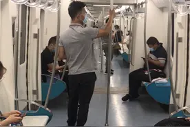 坐标北京：早晨8点半上班高峰期，地铁乘客真少，都去哪了