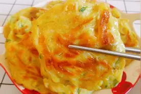 冬瓜饼，很多人没见过也没吃过，筷子一搅，手不沾面，出锅就光盘视频封面