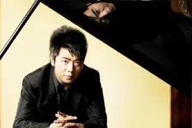 著名钢琴家郎朗家世曝光，原来这么厉害？难怪一直保密视频封面