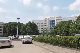 郑州大学，河南最好的大学，也是河南唯一的211，校园很美视频封面