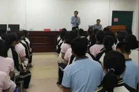 河南南阳：市第一完全学校王校长讲话视频封面