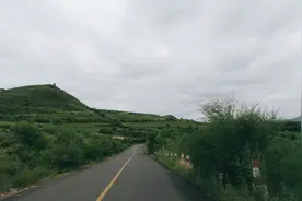内蒙古最美的自驾线路之一：经山线！视频封面