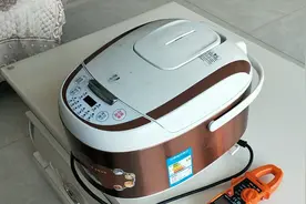 智能电饭煲通电滴滴的响，按键不起作用，原来是这里的问题