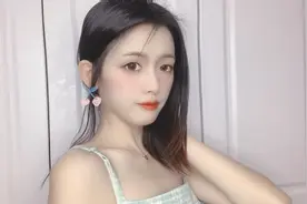 女生生气了男生应该怎么哄，乐乐为你解答，网友看完惊呆