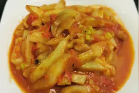 西红柿茄条酸酸甜甜营养美味好吃