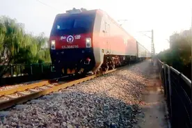 全程67小时穿越中国的火车 昆明至哈尔滨西K726次通过枣强段视频封面