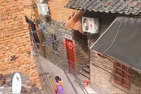 现在的小学生不讲卫生，随地大小便撒尿不好的良好习惯，视频封面