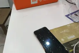 小米10青春版，到底怎么样？视频封面