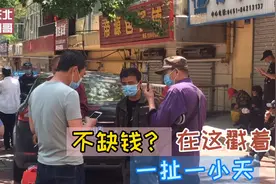 哈尔滨劳务市场黄了？“全民摆地摊”了，咋还有人在这扯闲篇呢