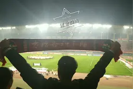 神反转！河南球迷比赛结束不愿意离场！2万球迷为卡兰加绝杀疯狂视频封面
