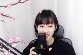 梁红演唱《为你祈祷》，祈祷你的身边没有烦恼，唱的真动听！