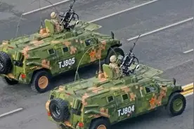 军车大对比，中国军用汽车最帅，最威武视频封面