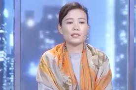 妻子和十几个同学爬山 在朋友圈发合照 结果和丈夫吵了3天视频封面