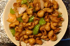 油泡大肠：一道成本不到十块钱的下酒菜，好吃不油腻！