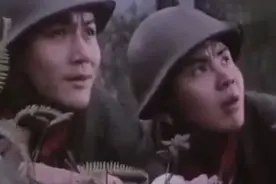 对越自卫反击战，反攻前的炮火覆盖，炮弹的呼啸声，壮观覇气