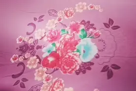 一床旧棉花被褥多久翻新一次更好？翻新后 蓬松又舒服 晚上睡的香