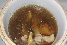 经常熬夜，体质差人士，教你一道红参鸡汤，常喝脸色红润视频封面