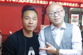 俩人煎鸡蛋，煎了个稀巴烂视频封面