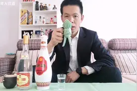 汾酒的乳玻汾和黄盖汾，除了度数不一样，入口、后味也有明显区别视频封面