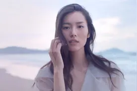 刘雯178仅104斤，看看她一日三餐，网友：终于知道我为什么胖了