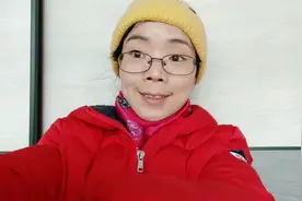 2位妈妈70岁生日，看看给妈妈和婆婆准备的生日礼物，祝平安健康视频封面