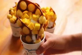 外面卖20一杯的鸡蛋仔，教你在家做，外酥里软，香甜冰爽