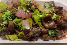 红烧鹅胗，好吃😋