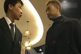 警察精心安排卧底插入黑恶势力，这小伙还浑然不知还在耍威风！上