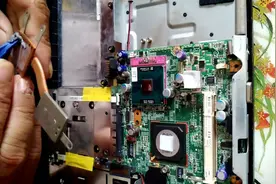 08年的神舟笔记本电脑升级CPU看看能不能一次点亮视频封面