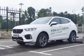 WEY 1.5T VV5 试驾视频，先锋外表下有颗柔顺的心