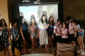 华师大美国留学生party，中国老爸初次参加，会留下啥印象?视频封面