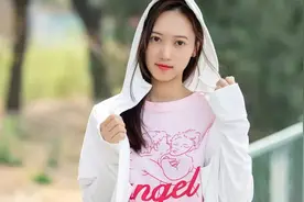 夏天穿防晒衣什么布料什么颜色最防晒？搞错了，穿了也等于没穿视频封面