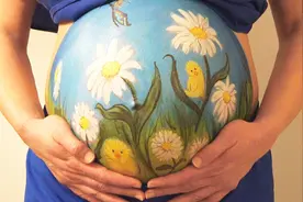 孕期，“脐带绕颈”的4个原因，哪些是孕妈可以避免的？