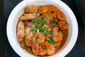 周末的营养大餐—闷锅，做法简单，营养不流失