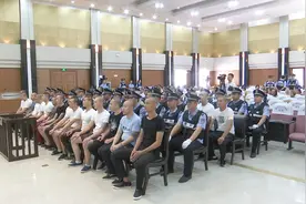 【阳光聚焦】银川中院对马海龙等31人涉黑案公开宣判视频封面