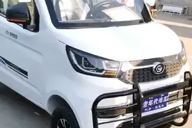 燃油四轮皮卡摩托车空间大时速可达75码