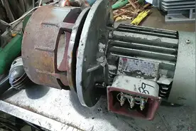 安装电磁调速电机需要方法，不用拿掉轴头上的爪极罩就可以搞定。视频封面