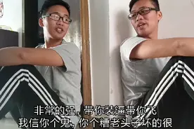 小伙教大家如何拍出同一画面两个自己，一部手机就能搞定视频封面