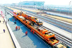 贵州花费151亿建造高铁，连接贵阳和六盘水，这个特区受益最大视频封面