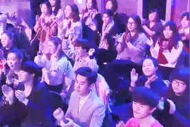 厉害了我的歌：杨树林与李玉刚合作，两人精彩说唱，观众掌声不断视频封面
