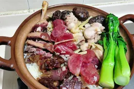 广东广州“煲仔饭”的正宗做法，步骤很关键，超好吃值得收藏了！视频封面