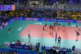多米尼加女排3-2战胜美国队之后，中国女排历史上最煽情的片段！