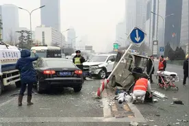 教你学会交通违章行政复议 下次再不会违章了视频封面